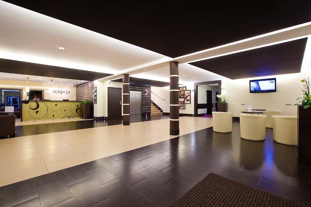 דז'יבנובק Jantar Medical Spa מראה חיצוני תמונה